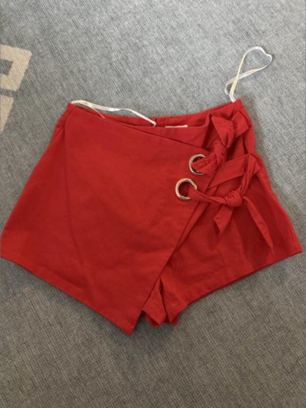 Superdown Alaya Red Grommet Wrap Skort Size S